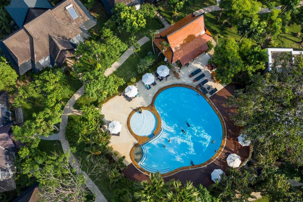 Kamala Beach Estate