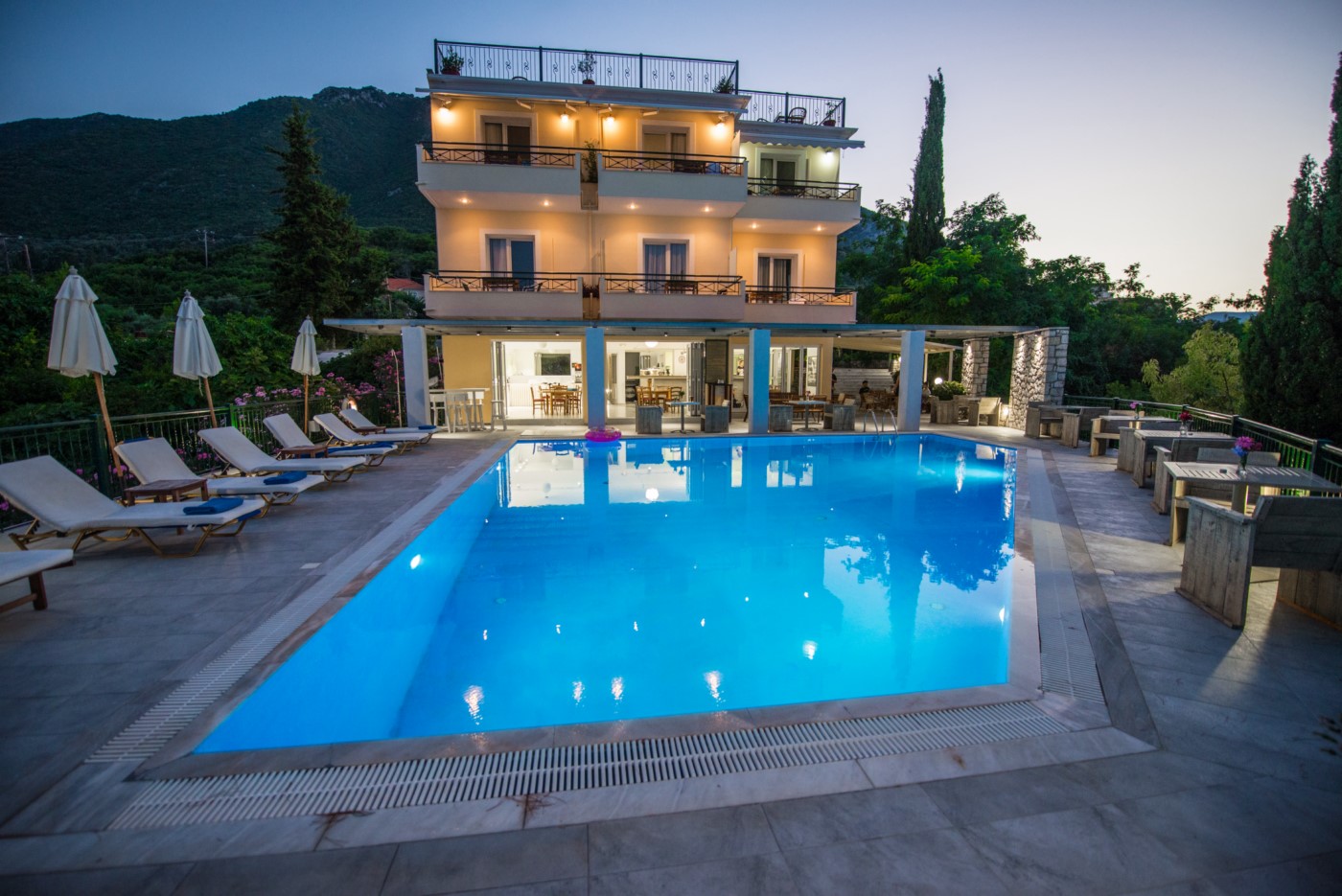 Aliki Hotel