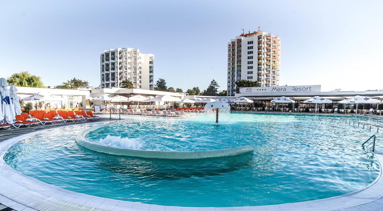 Mera Resort